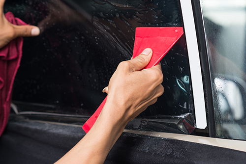 Tinted vehicle window